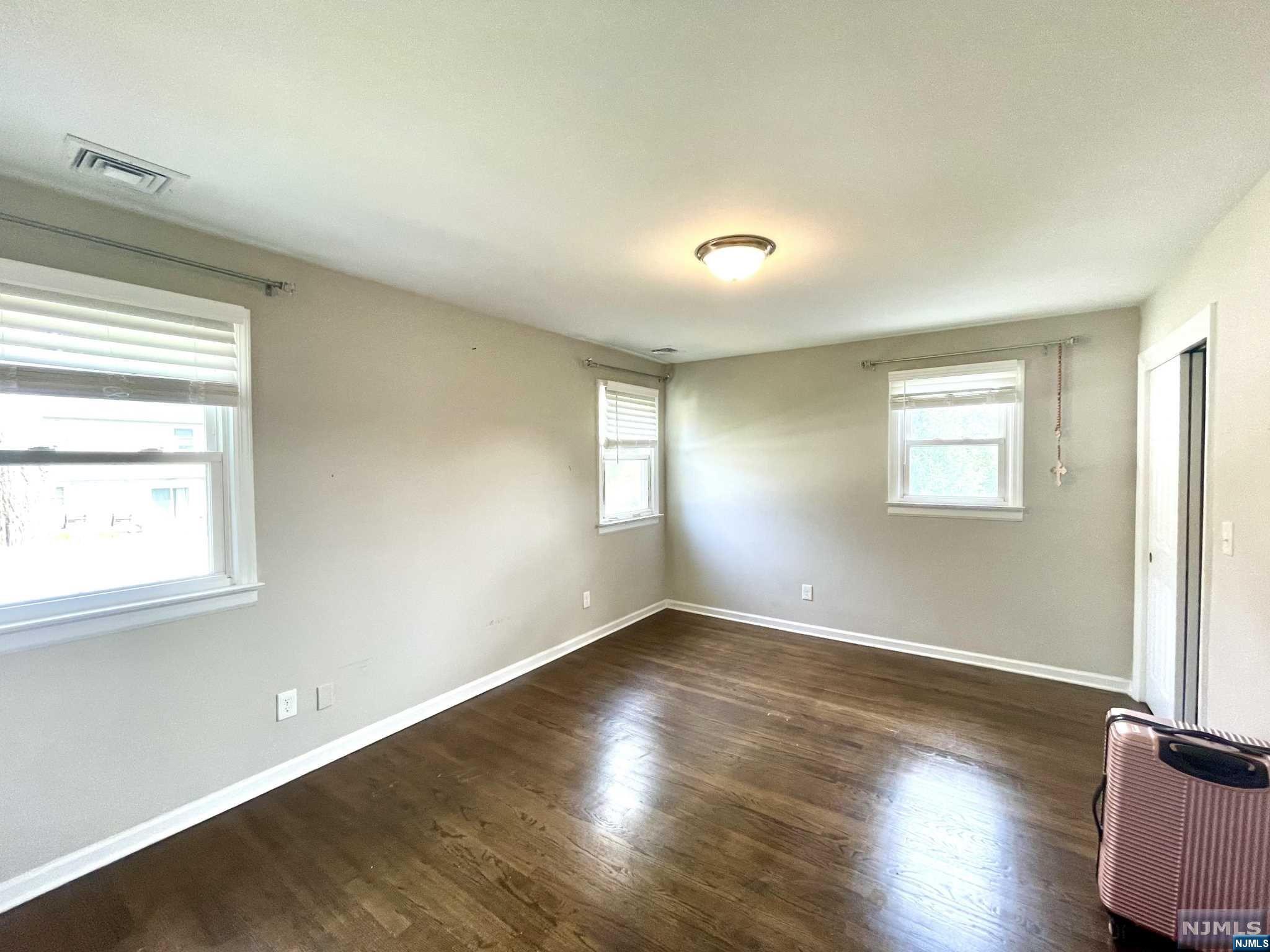 25 Hegeman, Westwood, NJ 07675 Listing Photo  11