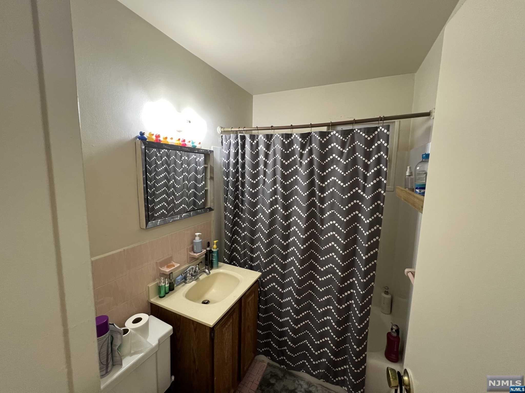 114 Washington, Ramsey, NJ 07446 Listing Photo  6