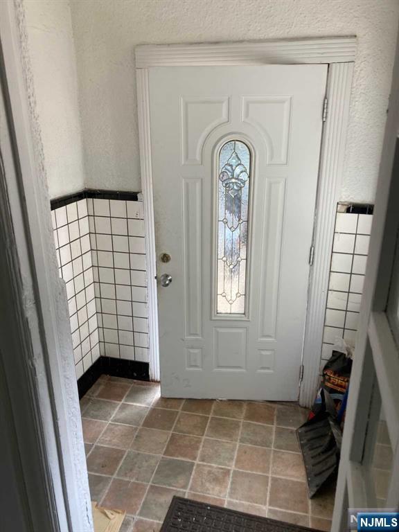 Homes for sale in Union City, NJ | 1515 Manhattan Ave, Union City, NJ 07087 | MLS# 24025128