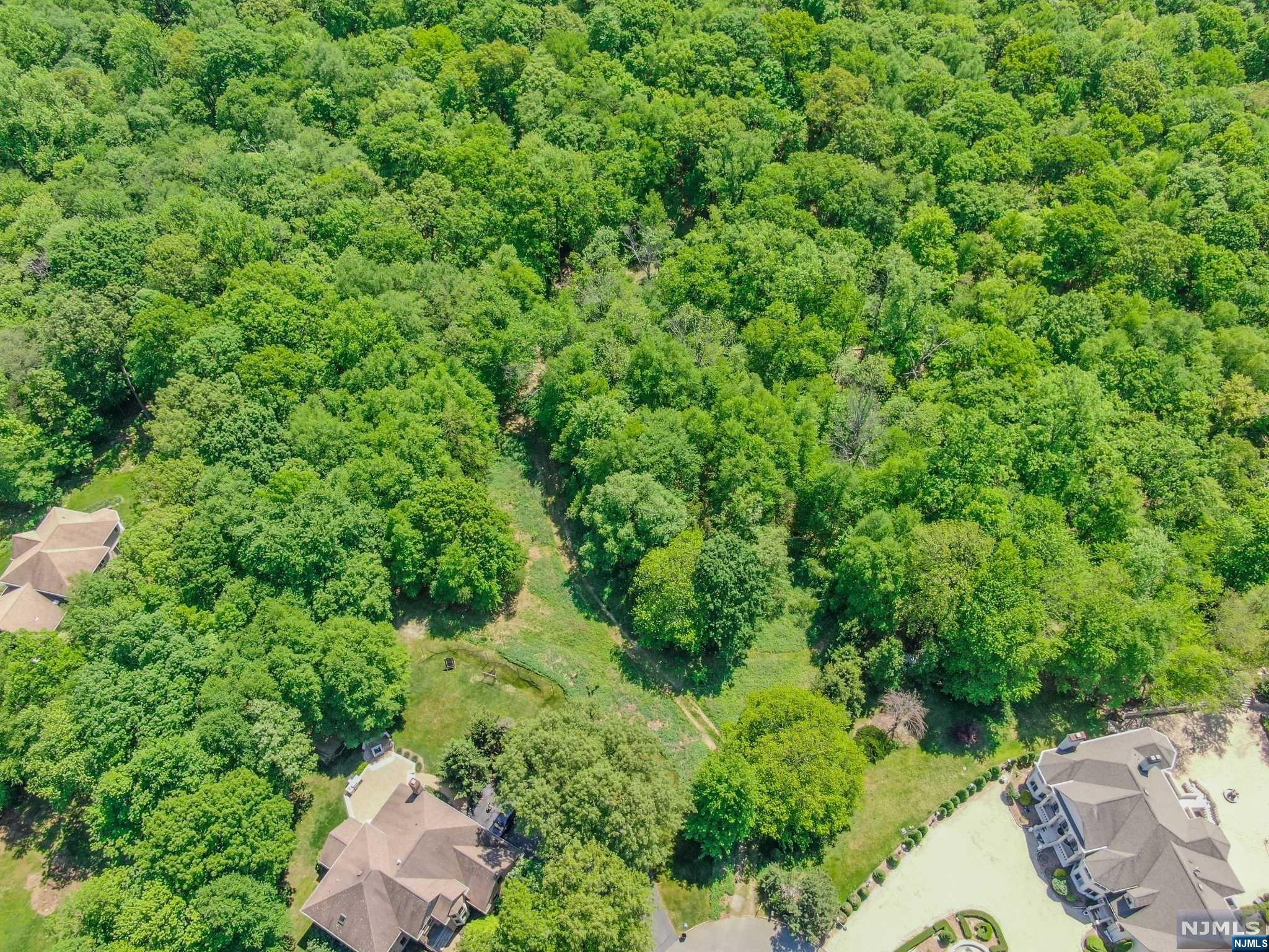 Homes for sale in Kinnelon Borough, NJ | 9 Vista Ct, Kinnelon Borough, NJ 07405 | MLS# 24025981