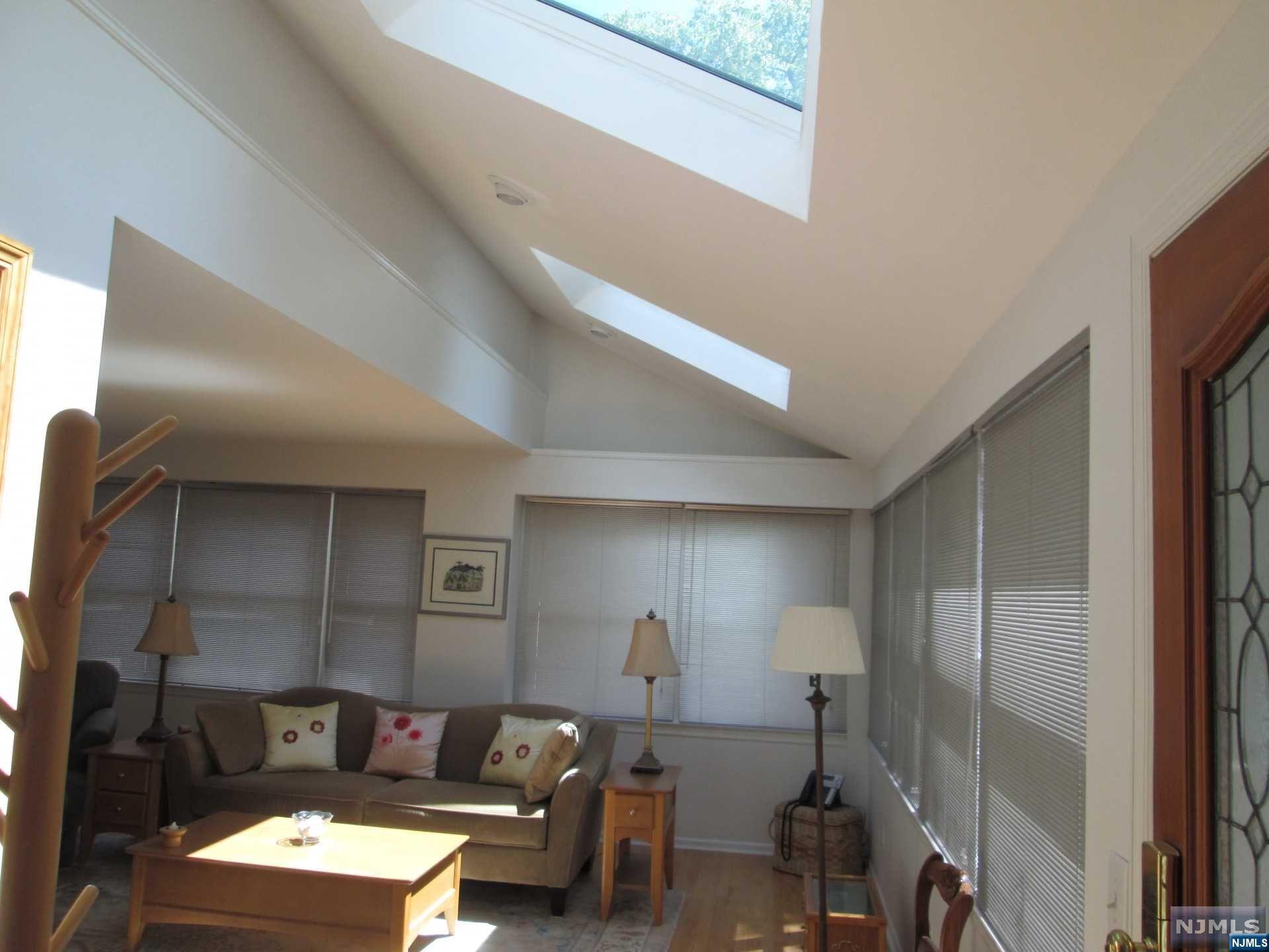 Homes for sale in Rutherford, NJ | 25 Evans Ave, Rutherford, NJ 07070 | MLS# 24028410