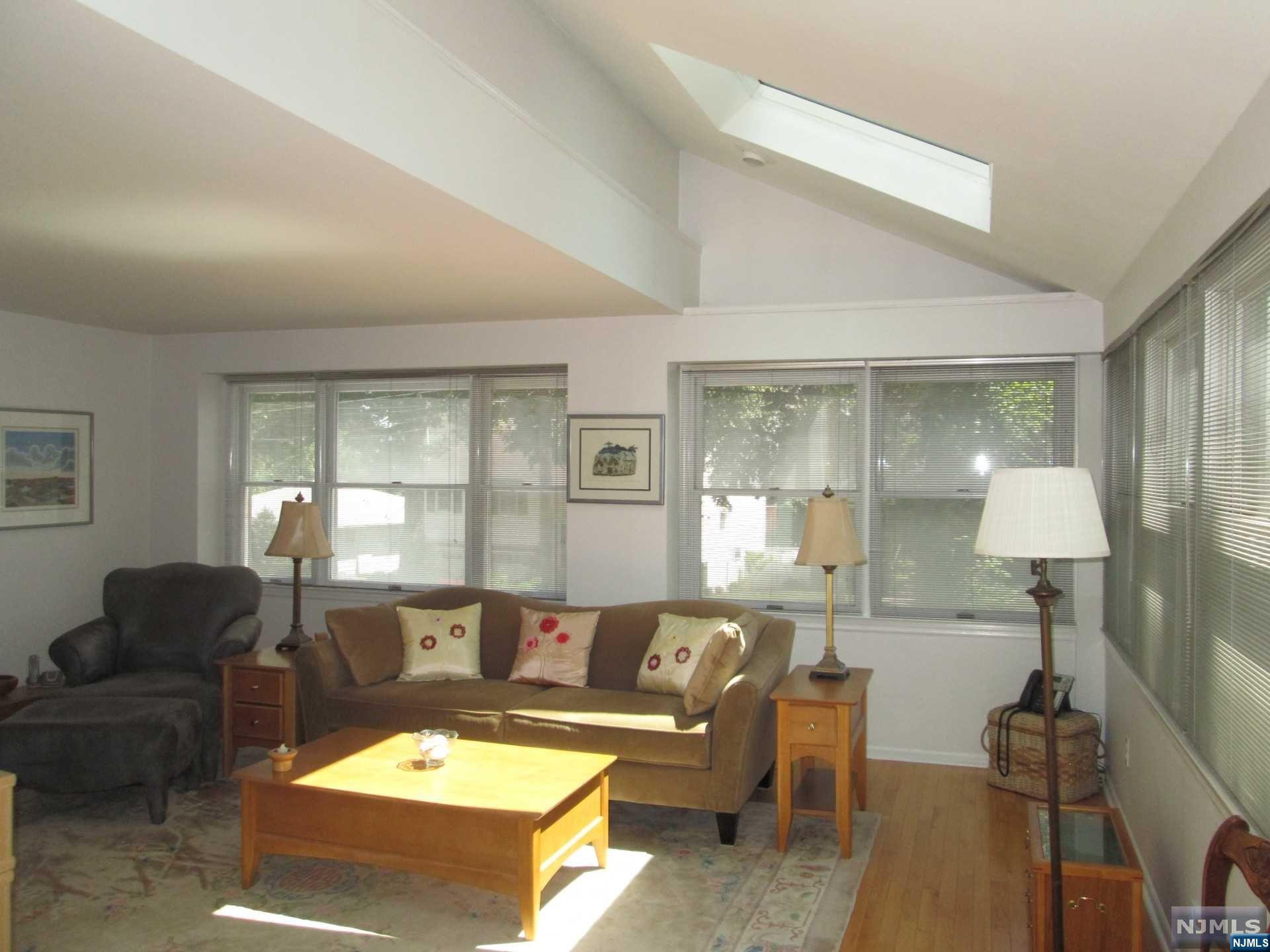 Homes for sale in Rutherford, NJ | 25 Evans Ave, Rutherford, NJ 07070 | MLS# 24028410