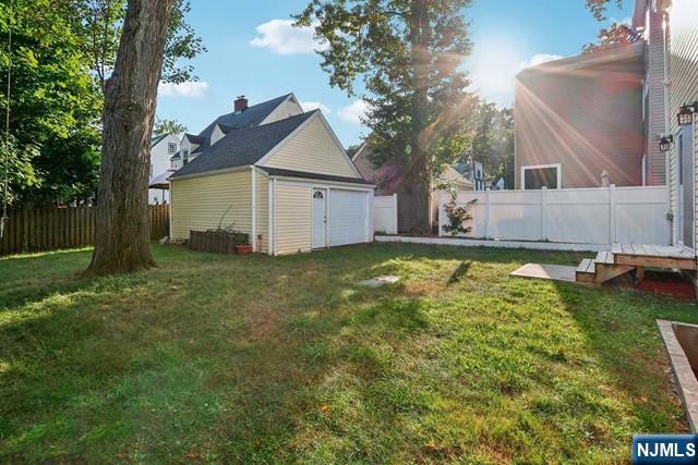 Homes for sale in Tenafly, NJ | 118 Sunset Ln, Tenafly, NJ 07670 | MLS# 24029736