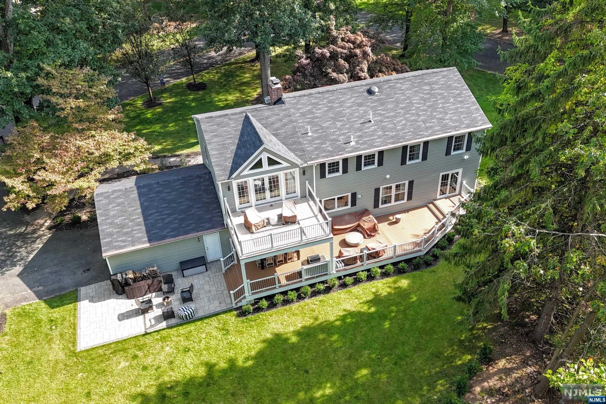 1 Willow Bank Court, Mahwah, NJ 07430 Listing Photo  0