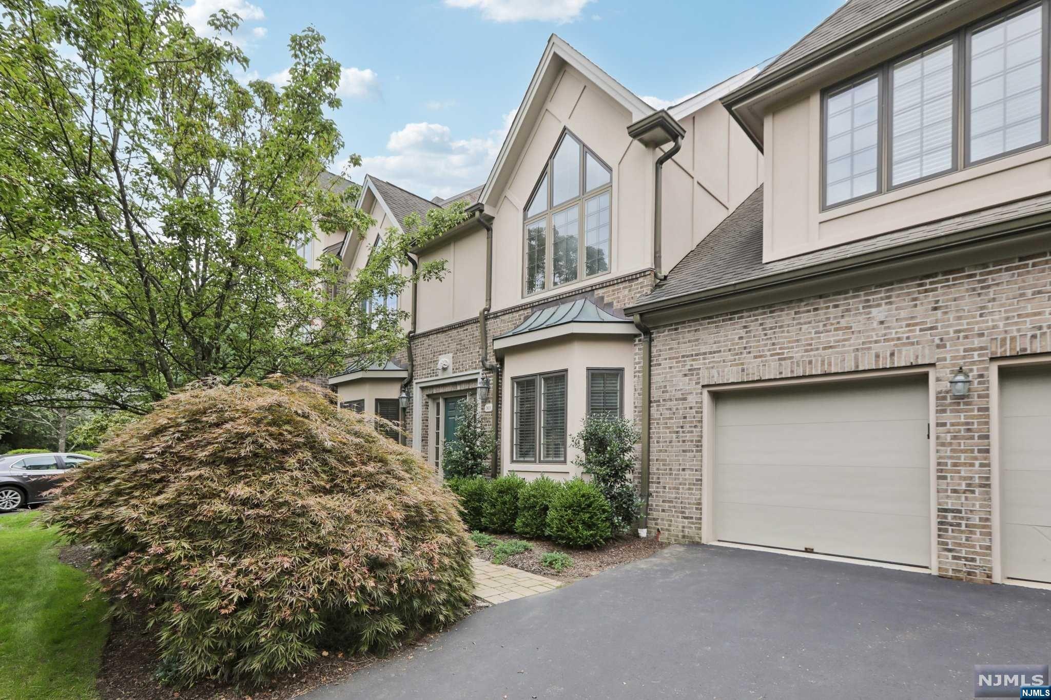 303 Chelsea Manor, Park Ridge, NJ 07656 Listing Photo  0
