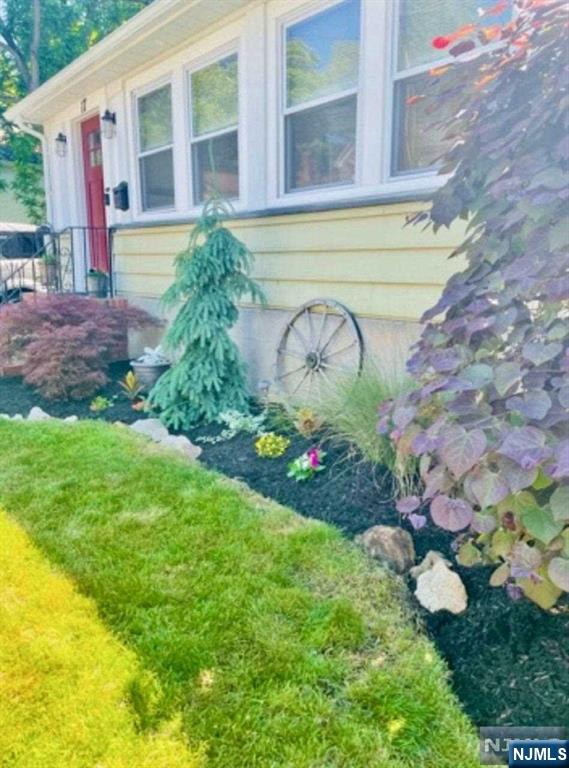 Homes for sale in Wanaque, NJ | 17 Locust St, Wanaque, NJ 07420 | MLS# 24031143