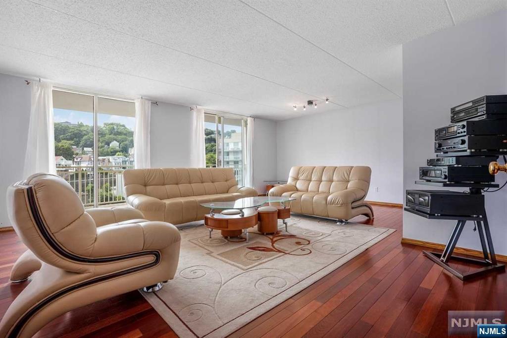 $478,888 Condo