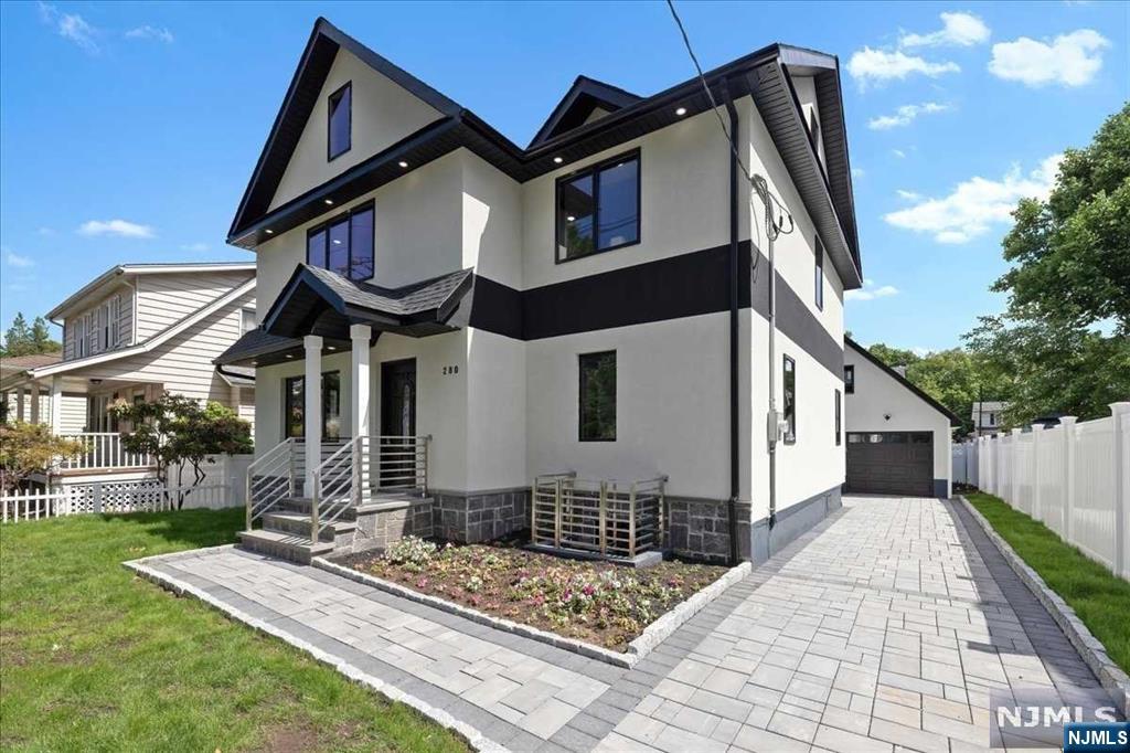 Homes for sale in Bergenfield, NJ | 280 Hickory Ave, Bergenfield, NJ 07621 | MLS# 24034301