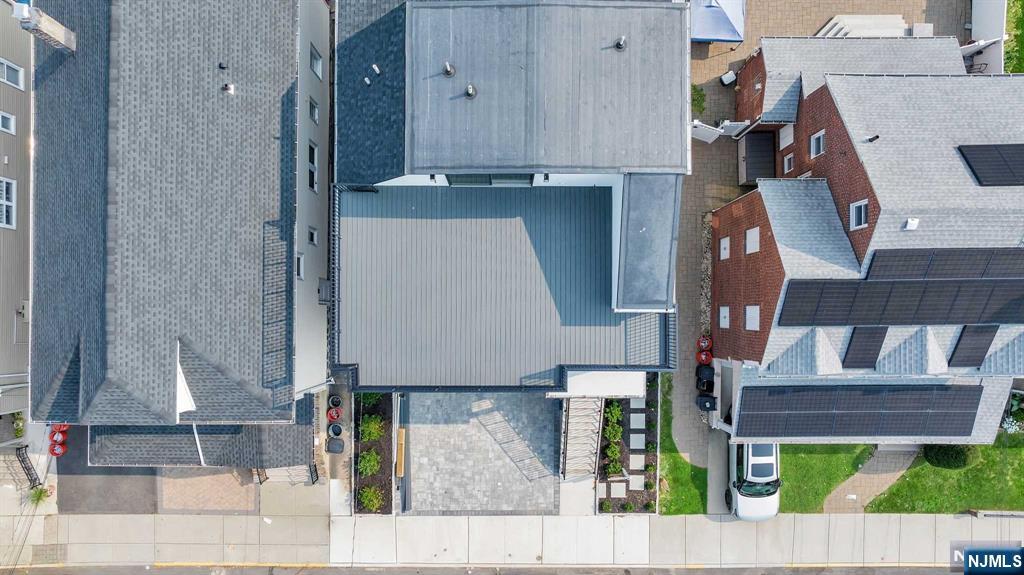 Homes for sale in Cliffside Park, NJ | 475 Oakdene Ave #2, Cliffside Park, NJ 07010 | MLS# 24035115