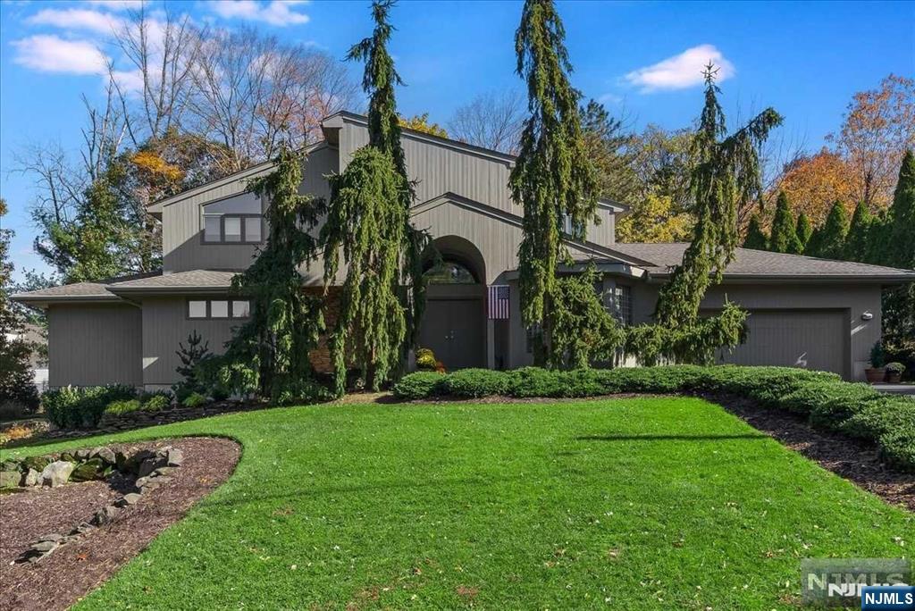 16 Mountain Road, Wayne, NJ 07470 Listing Photo  0