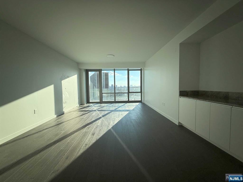 CLIFFSIDE PARK Properties
