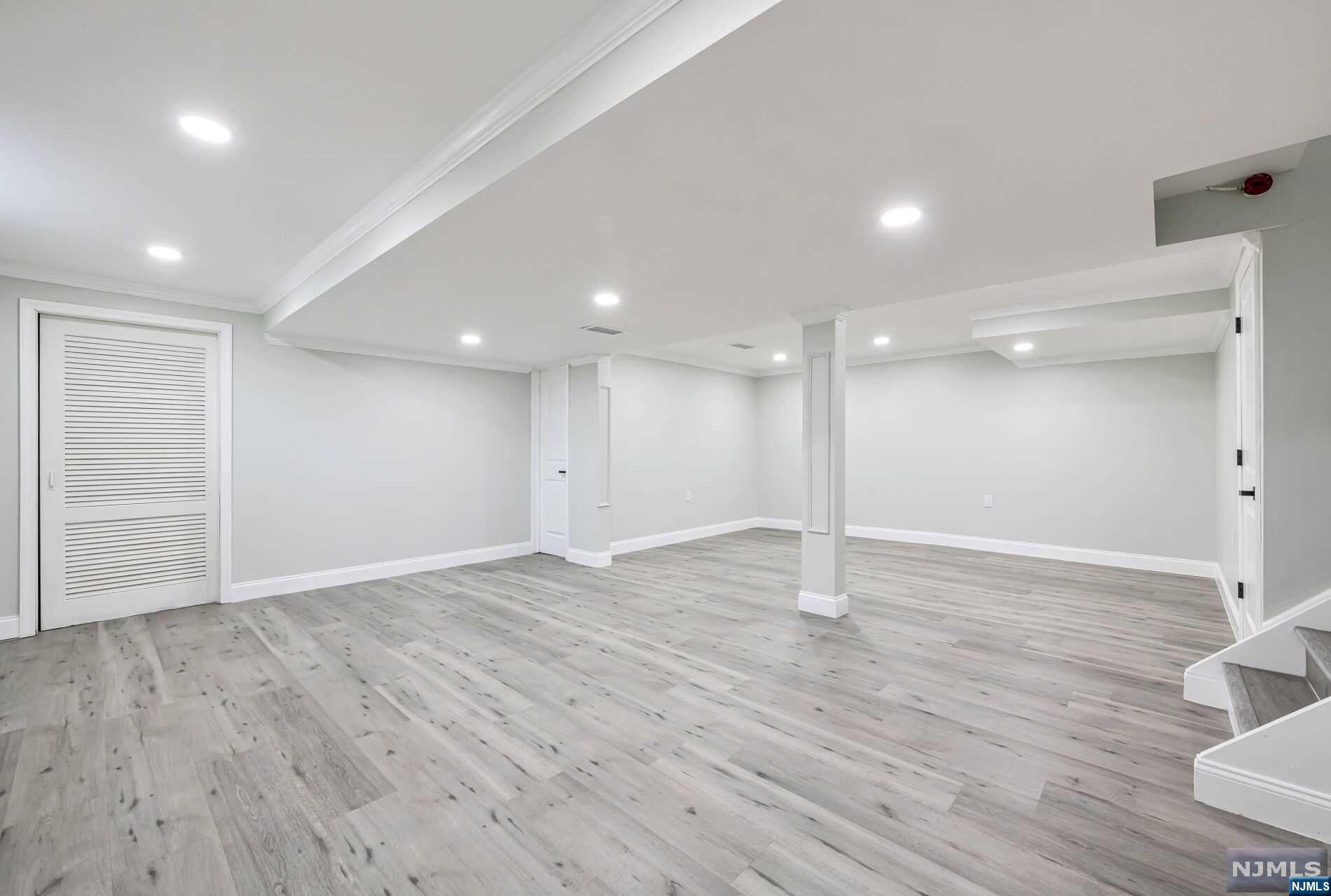 164 Jeffer, Ridgewood, NJ 07450 Listing Photo  20
