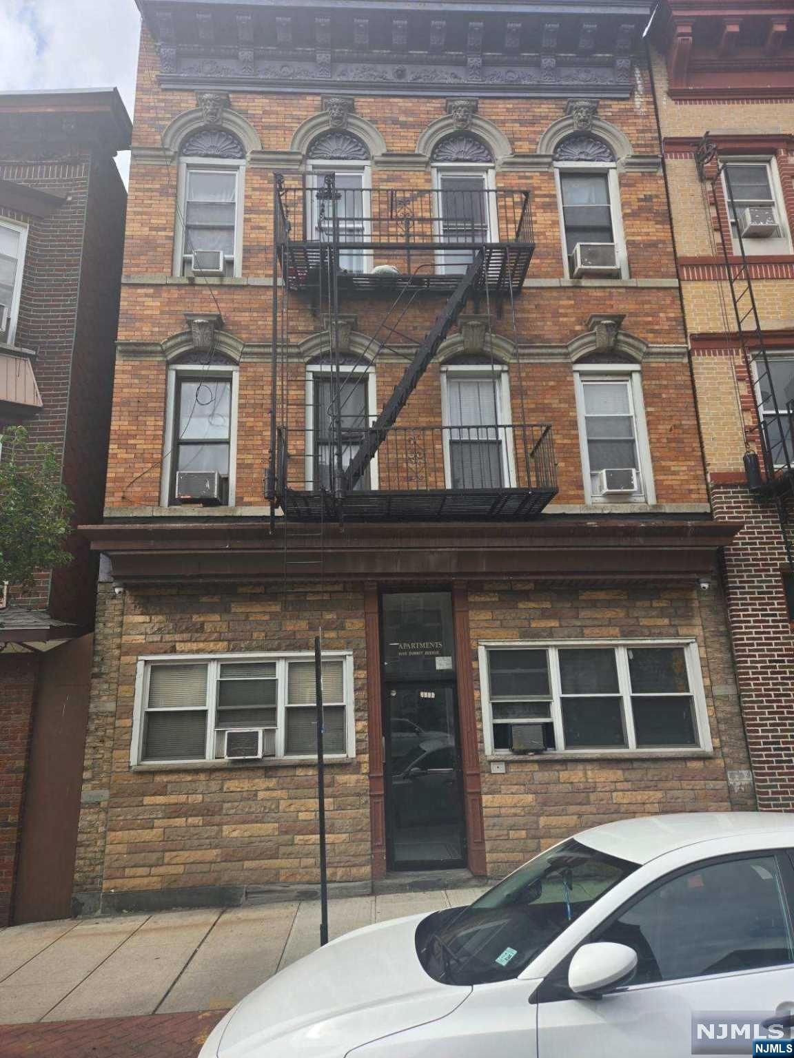 Homes for sale in Union City, NJ | 1605 Summit Ave, Union City, NJ 07087 | MLS# 24038281