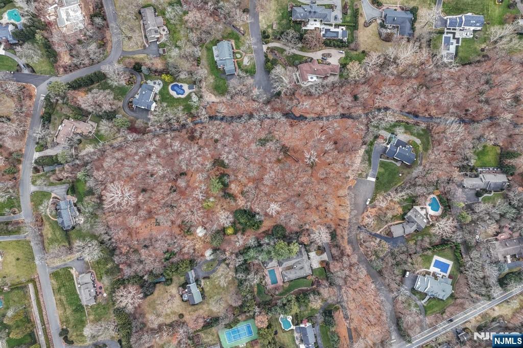 Homes for sale in Ho Ho Kus, NJ | 813 E Saddle River Rd, Ho Ho Kus, NJ 07423 | MLS# 24038385