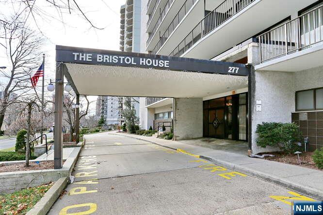 Homes for sale in Hackensack, NJ | 277 Prospect Ave #4A, Hackensack, NJ 07601 | MLS# 24039123