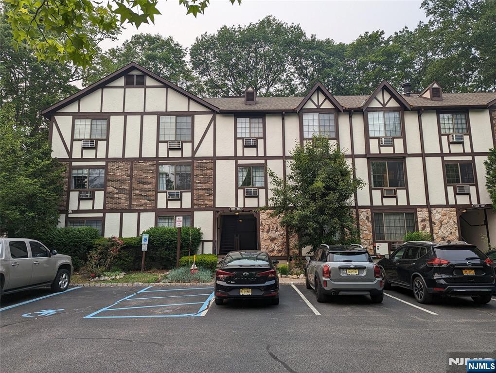 MLS Number 24050819 1 bed 1 bath Rentals Residential Property for