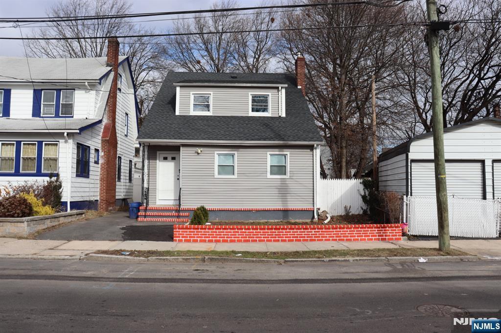 $459,900 Colonial