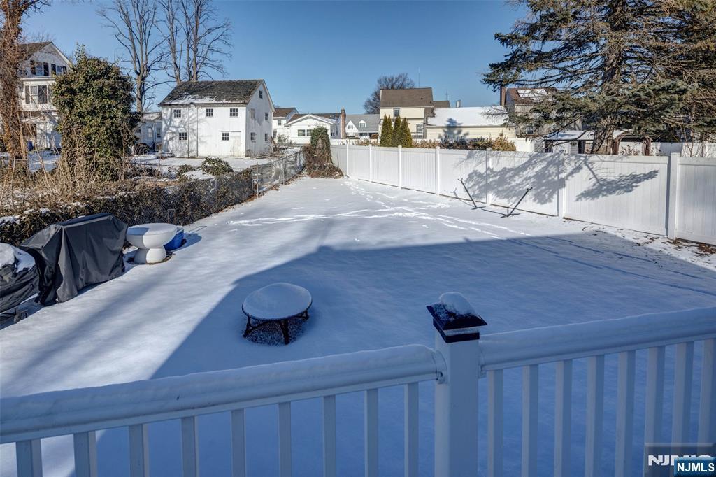 Homes for sale in Union, NJ | 127 Orchard Ter, Union, NJ 07083 | MLS# 25001277