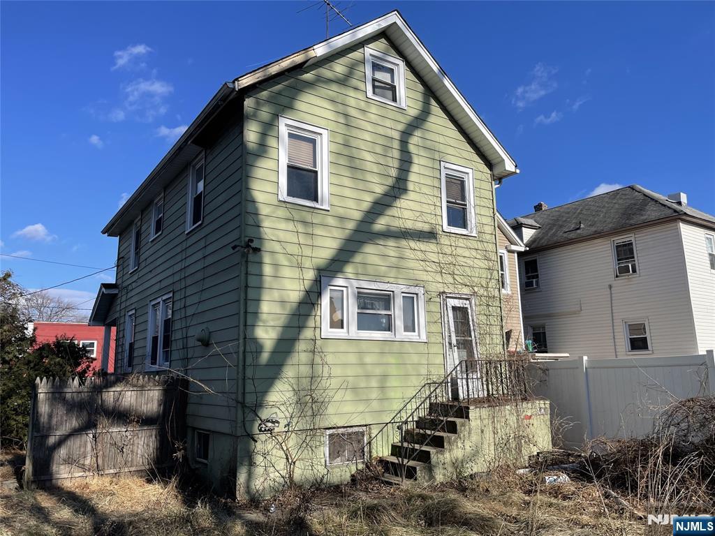 Homes for sale in Hackensack, NJ | 181 Berdan Pl, Hackensack, NJ 07601 | MLS# 25001984