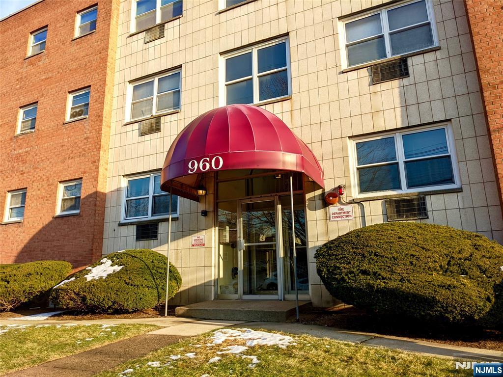 HACKENSACK Properties