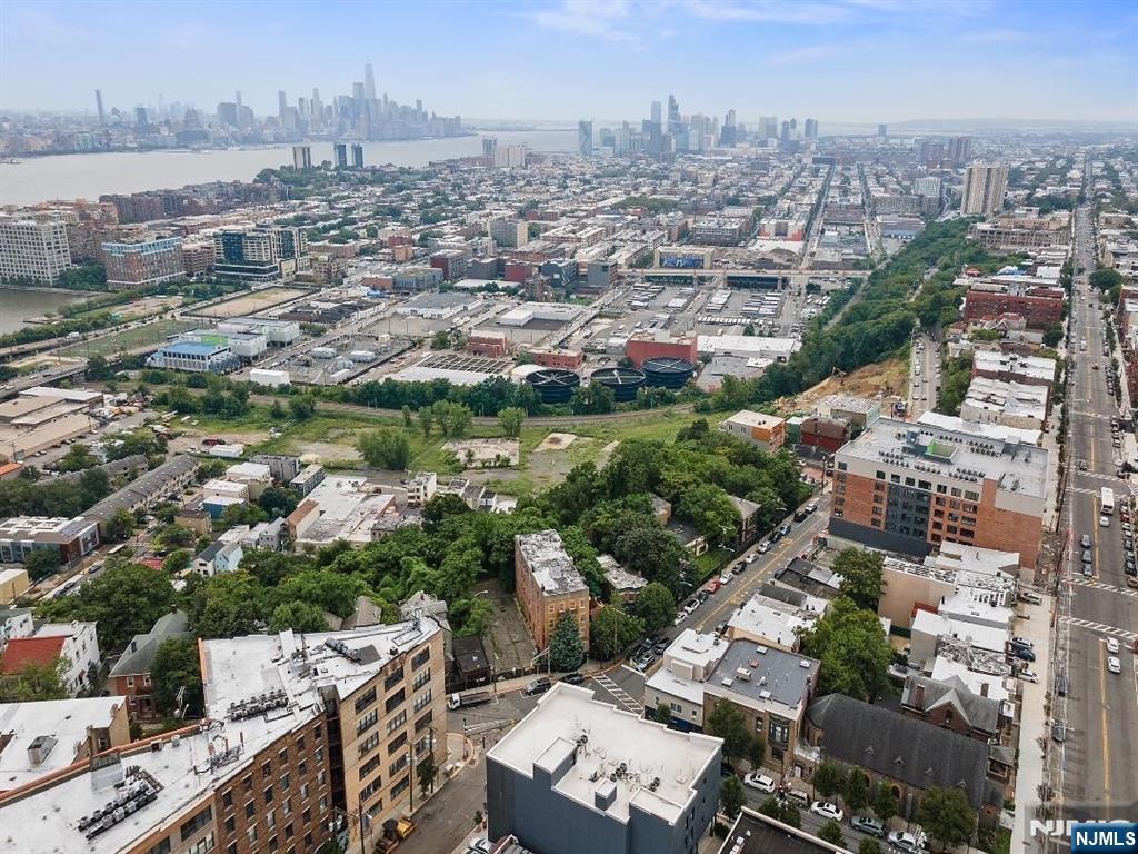 Homes for sale in Union City, NJ | 161 18th #4C, Union City, NJ 07087 | MLS# 25002875