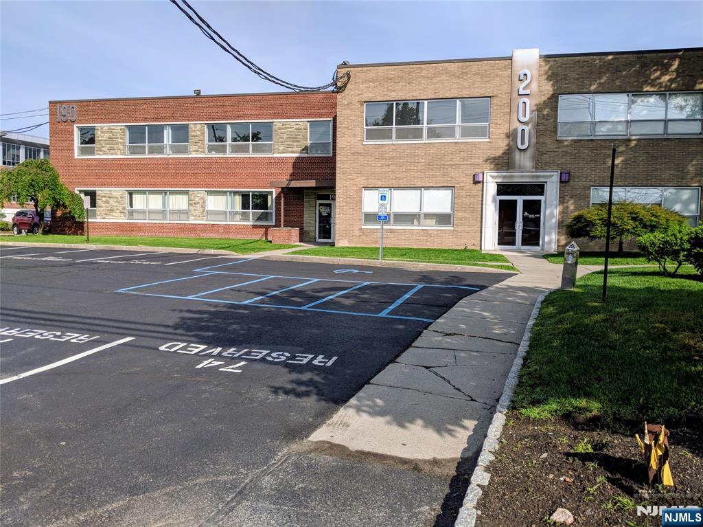 ENGLEWOOD CLIFFS Properties