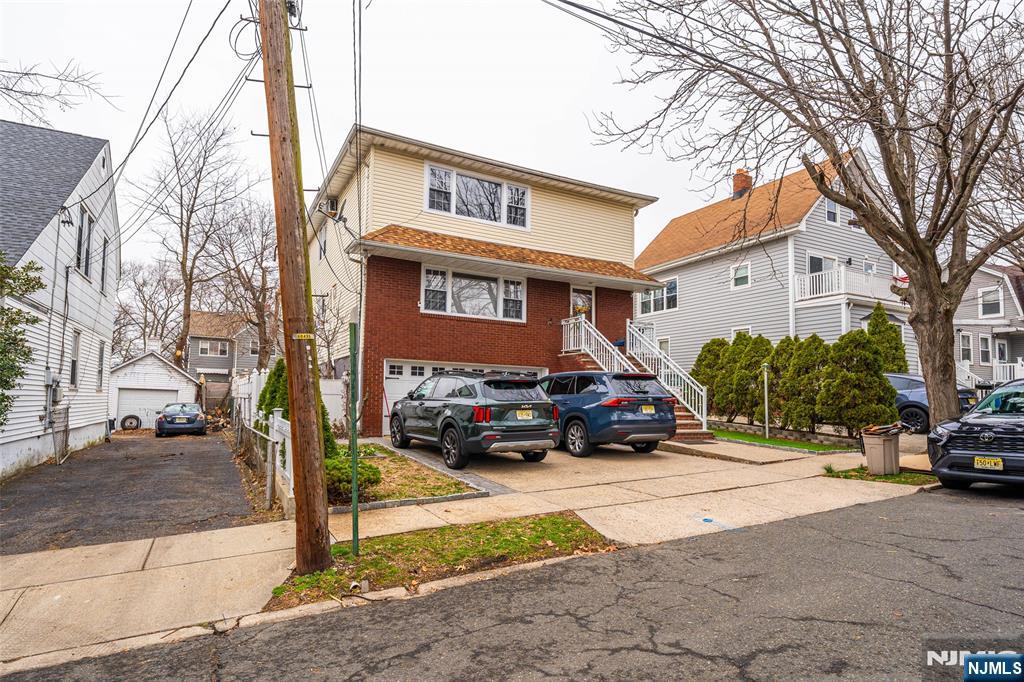 RIDGEFIELD PARK Properties