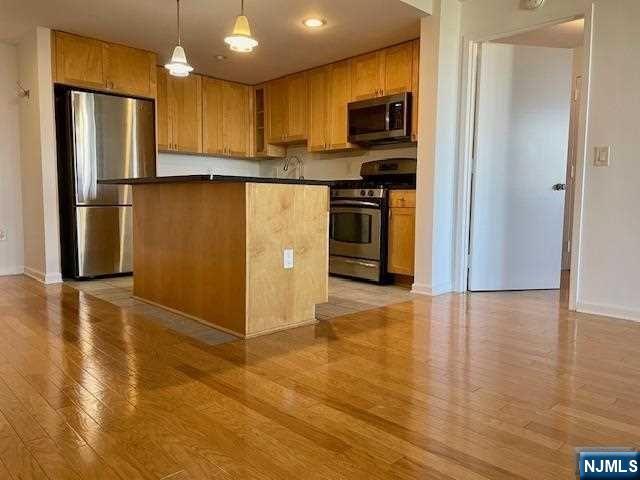 Homes for sale in Jersey City, NJ | 700 Grove St, Jersey City, NJ 07310 | MLS# 25003747