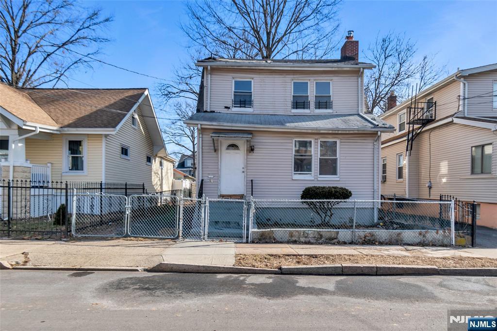 Homes for sale in Newark, NJ | 184 Sunset Ave, Newark, NJ 07106 | MLS# 25003893