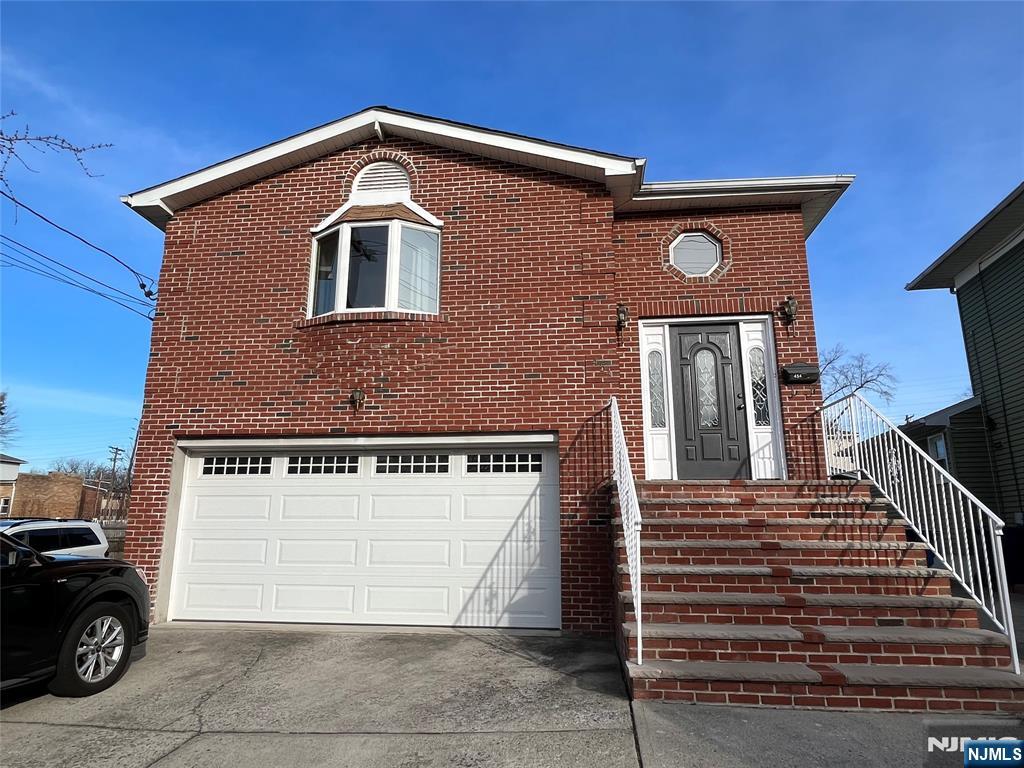 HACKENSACK Properties