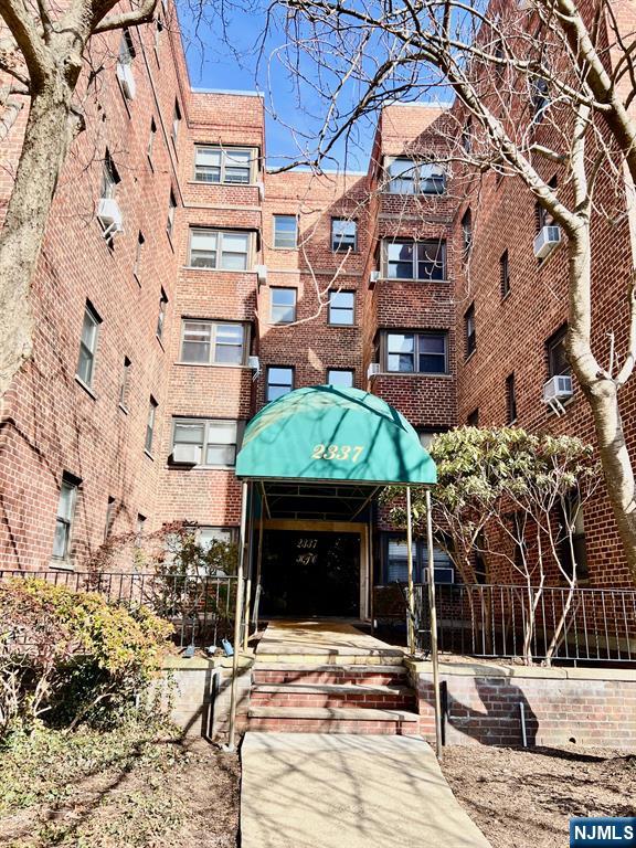 $227,000 Co-op