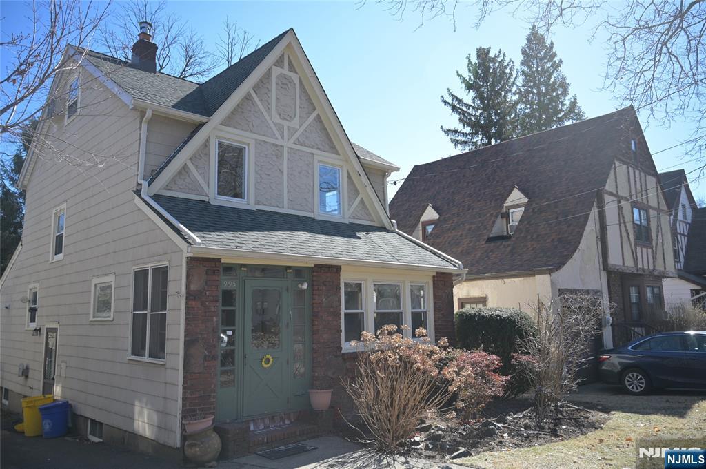 TEANECK Properties