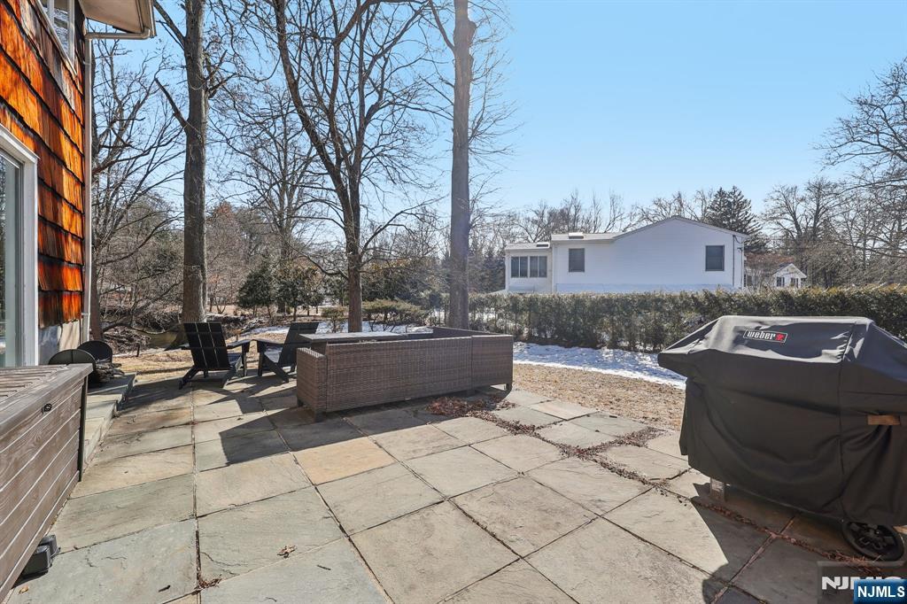 85 Benson, Westwood, NJ 07675 Listing Photo  10