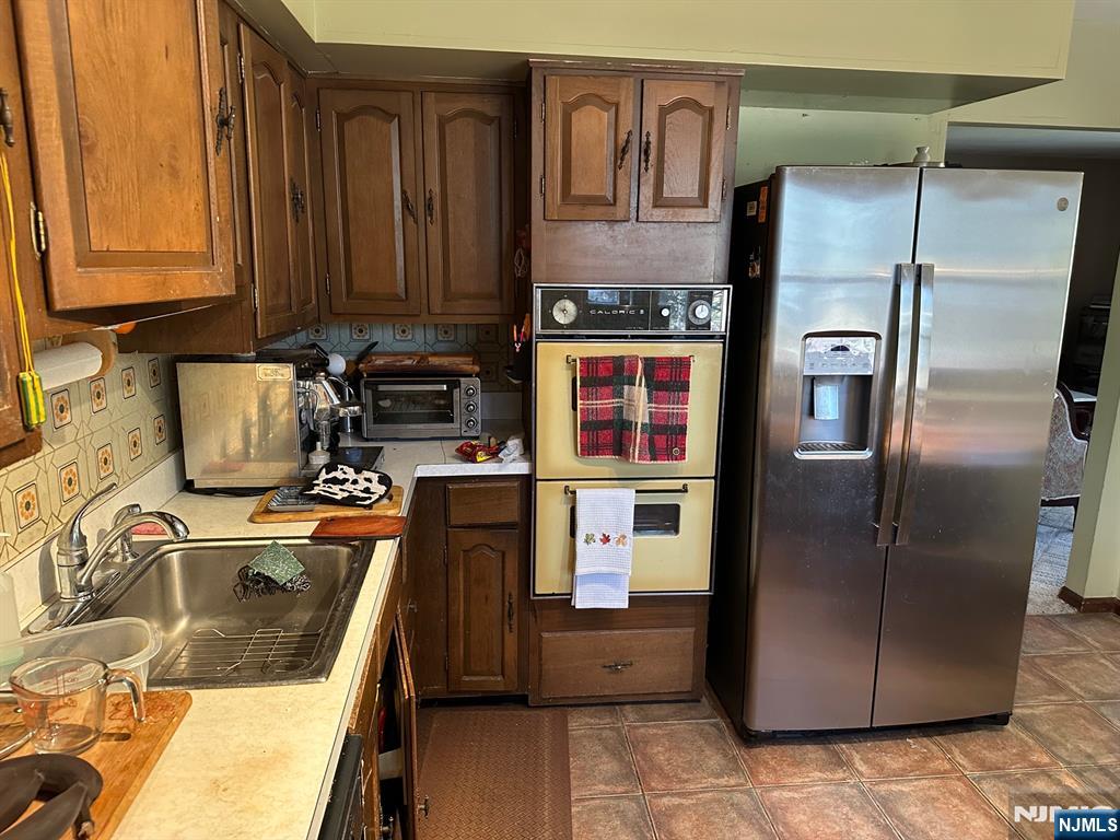 SECOND FLOOR KITCHEN