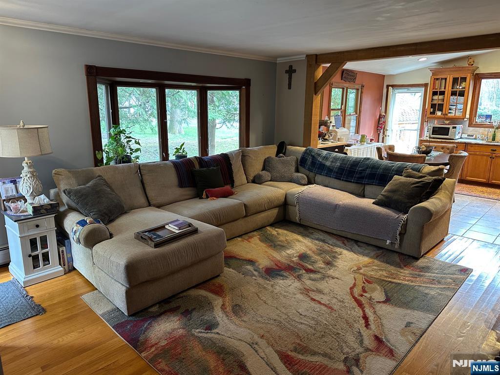 FIRST FLOOR FAMILY ROOM