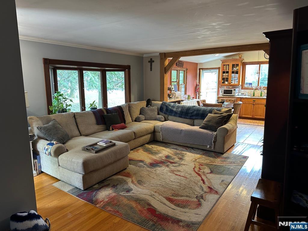 FIRST FLOOR FAMILY ROOM