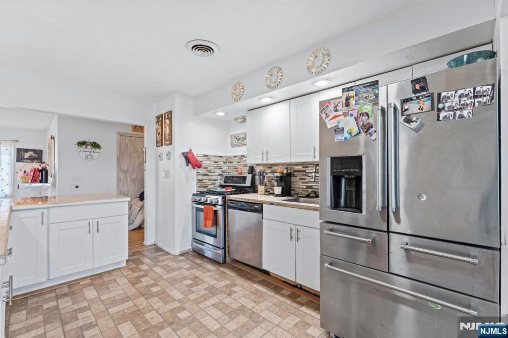 Homes for sale in Secaucus, NJ | 40 Valley Ct, Secaucus, NJ 07094 | MLS# 25005992