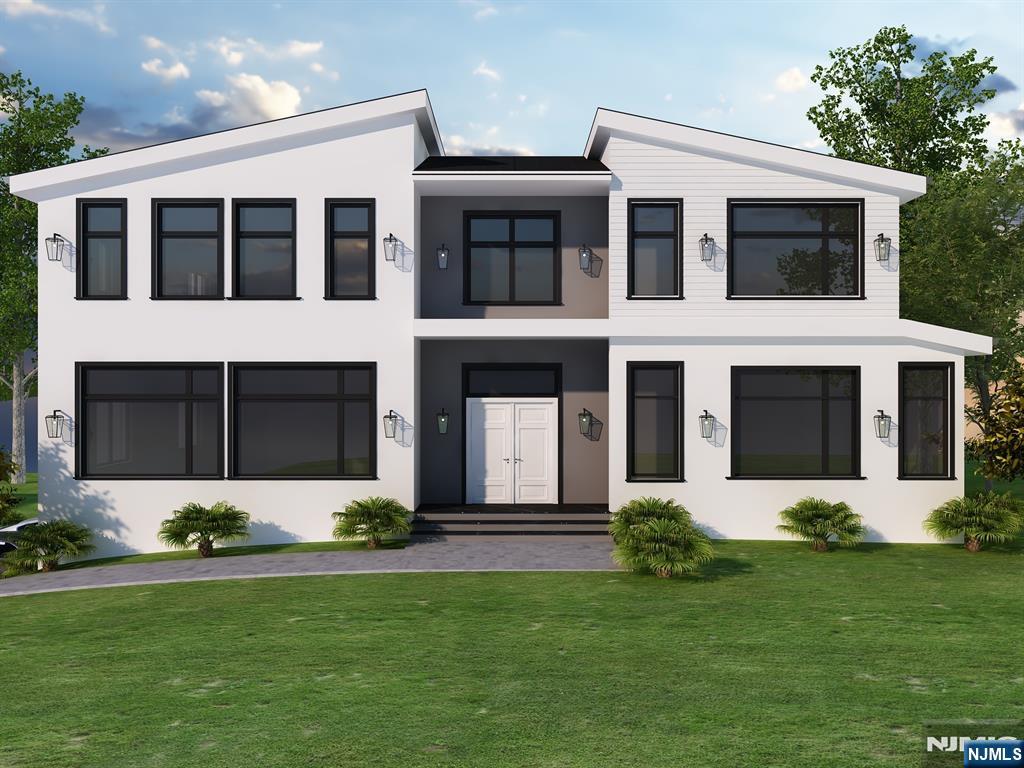 $4,300,000 Colonial
