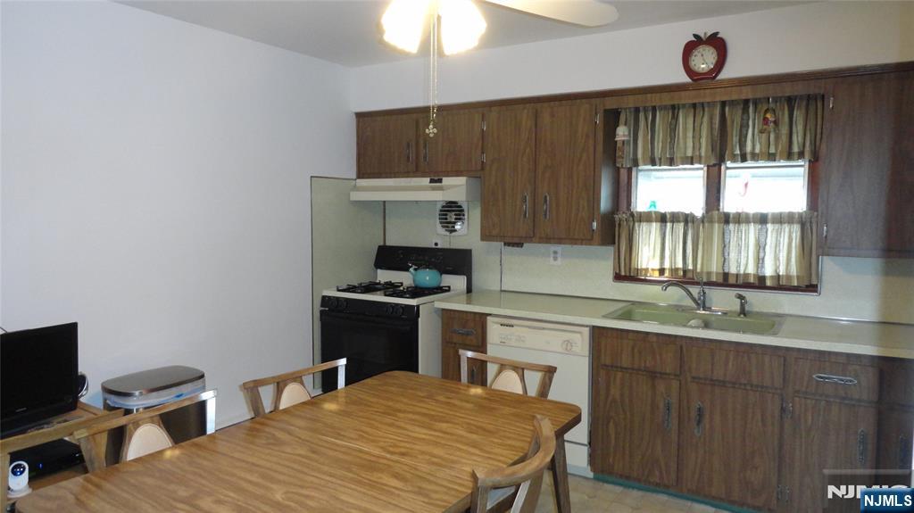 Homes for sale in Garfield, NJ | 378 N Mac Arthur Ave, Garfield, NJ 07026 | MLS# 25006166