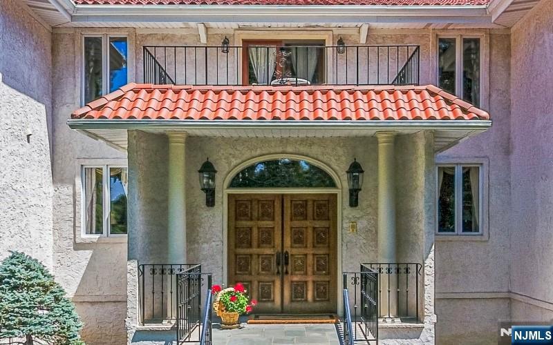 Homes for sale in Boonton Township, NJ | 390 Powerville Rd, Boonton Township, NJ 07005 | MLS# 25006610