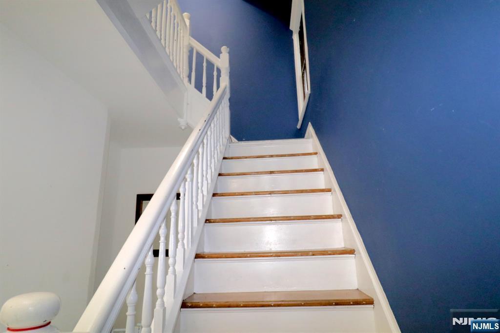 Homes for sale in Newark, NJ | 392 Walnut St, Newark, NJ 07105 | MLS# 25006700