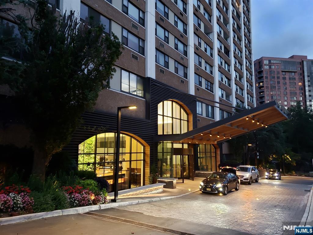 CLIFFSIDE PARK Properties
