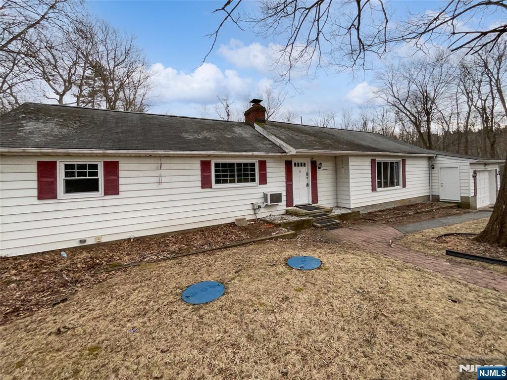 Homes for sale in West Milford, NJ | 14 Beaver Ave, West Milford, NJ 07480 | MLS# 25007630