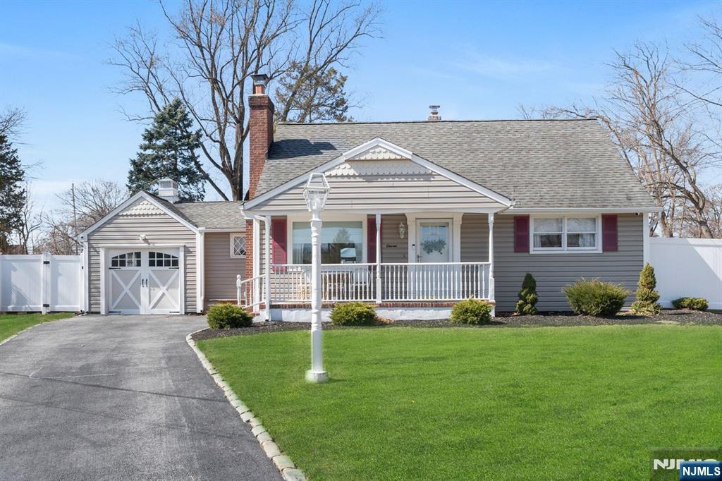 11 Rays, Wayne, NJ 07470 Listing Photo  0