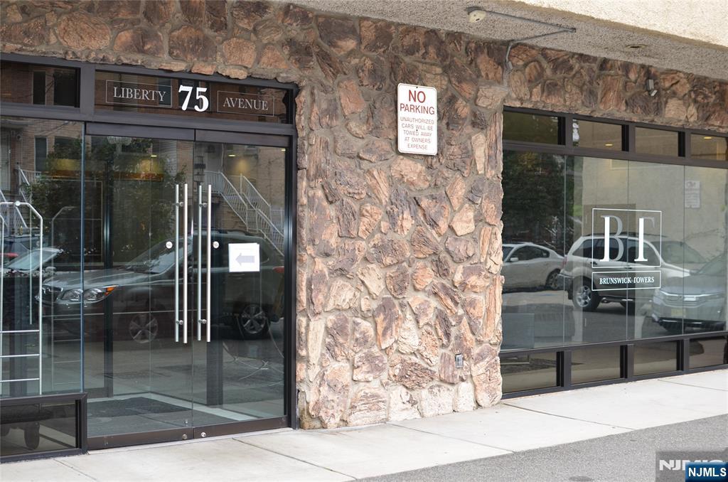 $419,000 Condo