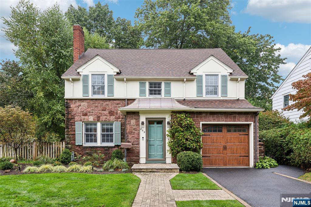 202 Walthery Avenue, Ridgewood, NJ 07450 Listing Photo  0