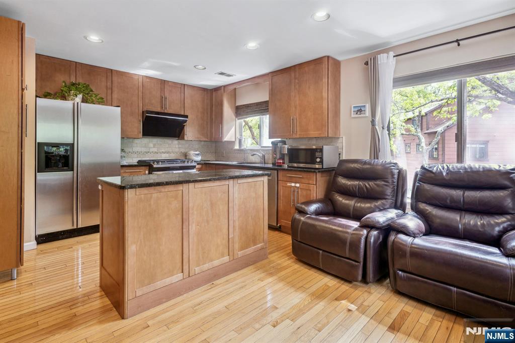 $615,000 Townhouse