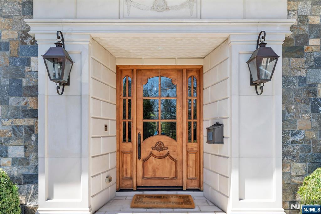 Homes for sale in Englewood Cliffs, NJ | 74 Roberts Rd, Englewood Cliffs, NJ 07632 | MLS# 25008771