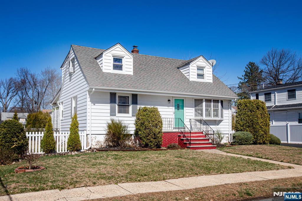 Homes for sale in Dumont, NJ | 98 Mckinley Ave, Dumont, NJ 07628 | MLS# 25008885