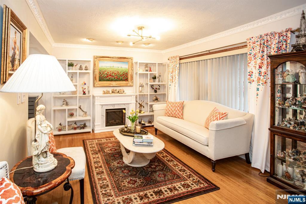 Homes for sale in Dumont, NJ | 98 Mckinley Ave, Dumont, NJ 07628 | MLS# 25008885